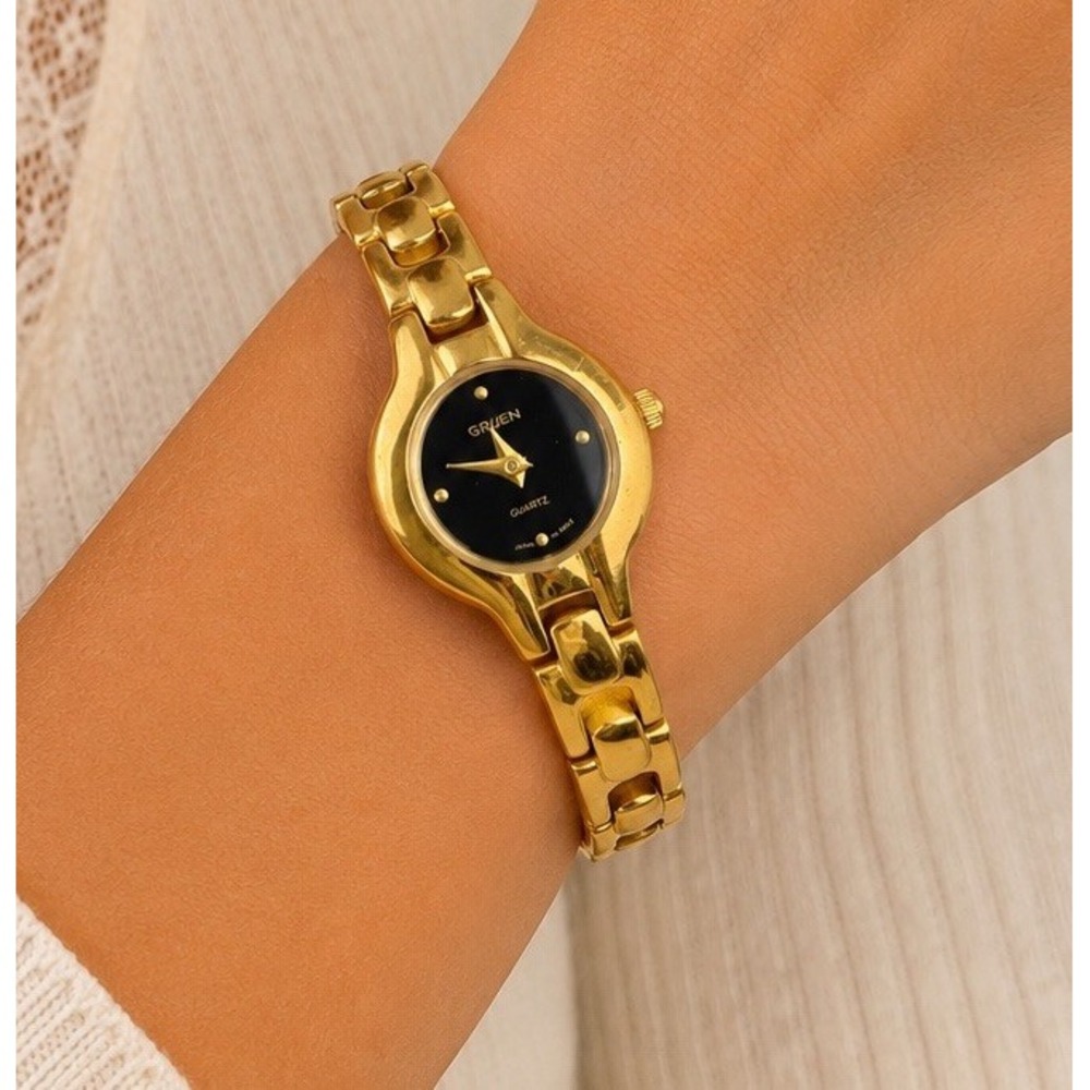 Vintage 90s Y2K Gruen Quartz Gold Tone Link Black Dial Womens Bracelet Watch‎